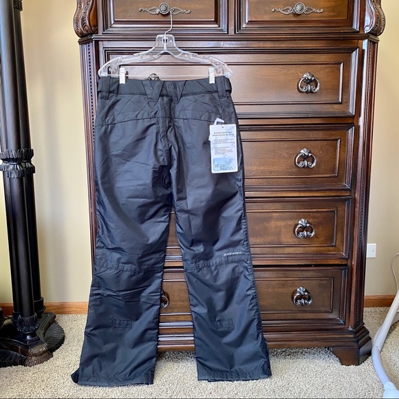 NWT! Ocean & Earth Water Resistant Snow Pants - Picture 4 of 8